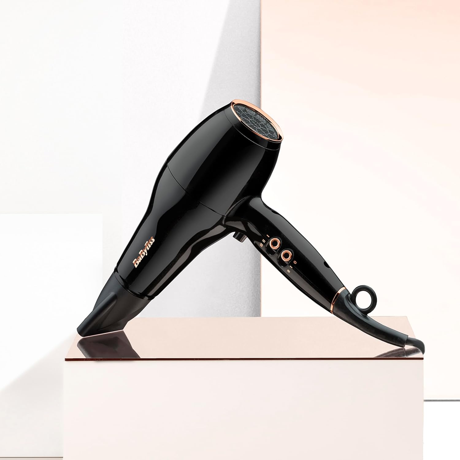 BaByliss - Pro Power - puissant 2300W, moteur AC, ionique, 3 temp./2 vitesses, noir - D5245E