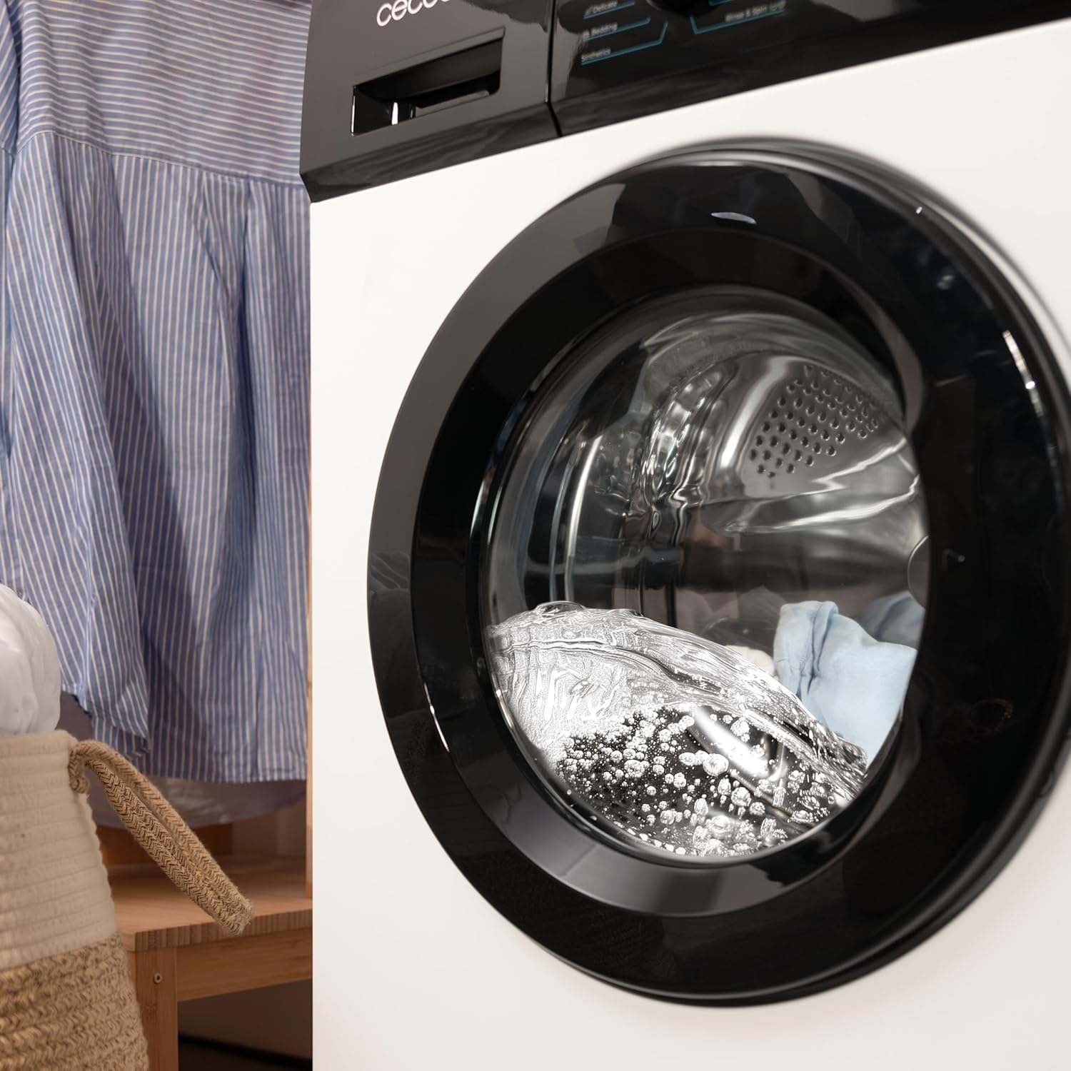 Cecotec - Bolero DressCode 720 - 7 kg - 1200 rpm, 15 programmes, faible conso