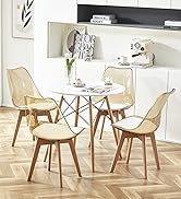 Salle à manger moderne avec table ronde blanche et quatre chaises moulées beiges avec pieds en bois. Buffet et étagères blancs