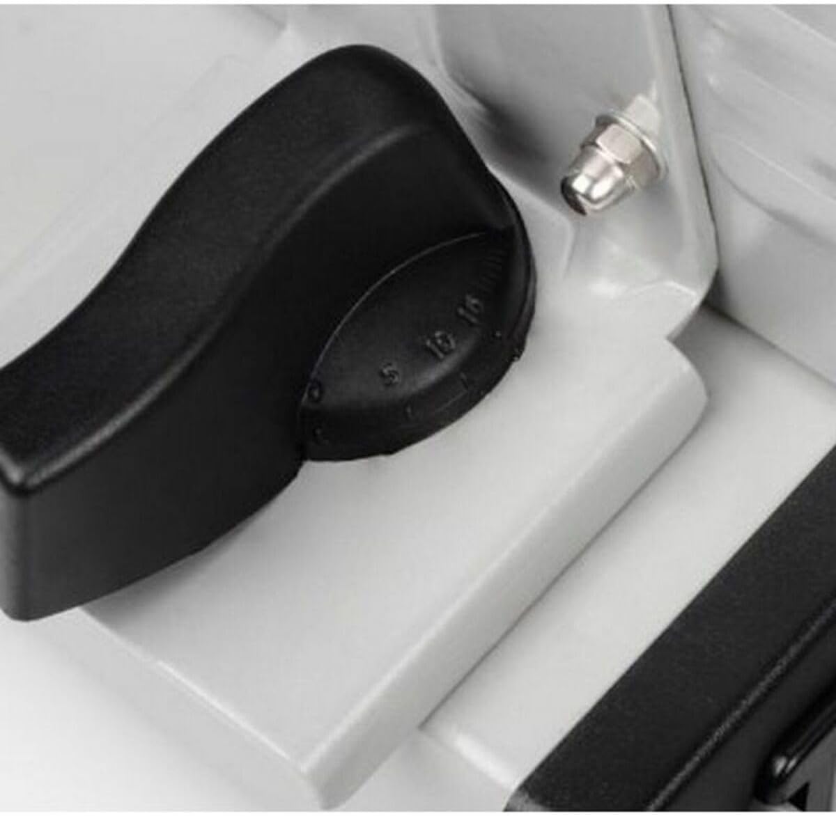 Tristar - trancheuse inox 150W, lame 19cm, compacte et puissante