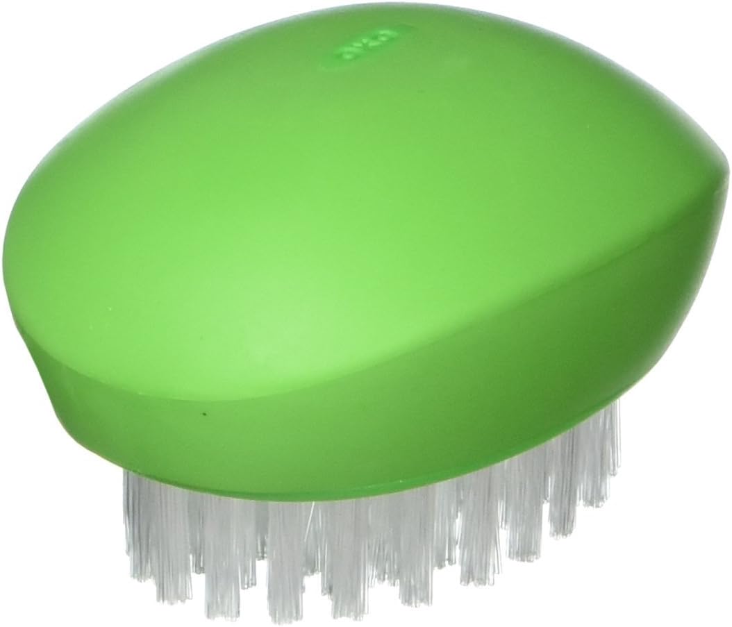 OXO Good Grips - Brosse à légumes - nylon vert - poignée ergonomique